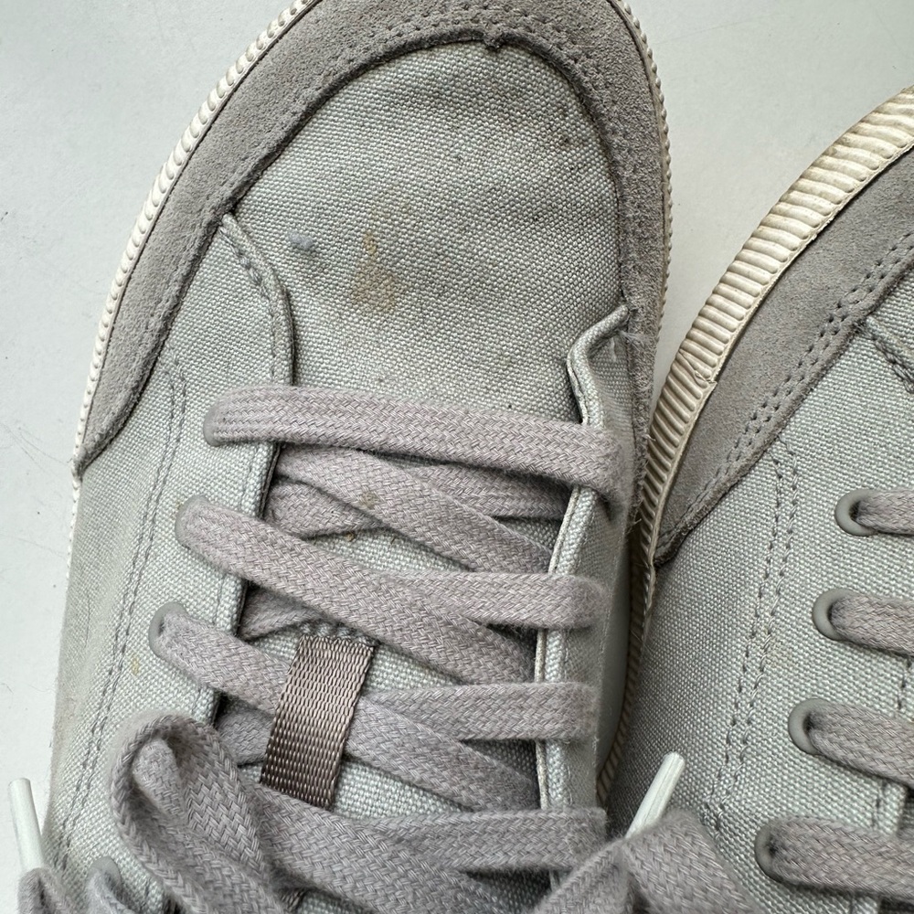 Sorel Gray Minimalist Low-Top Sneakers size 11 - Picture 6 of 6